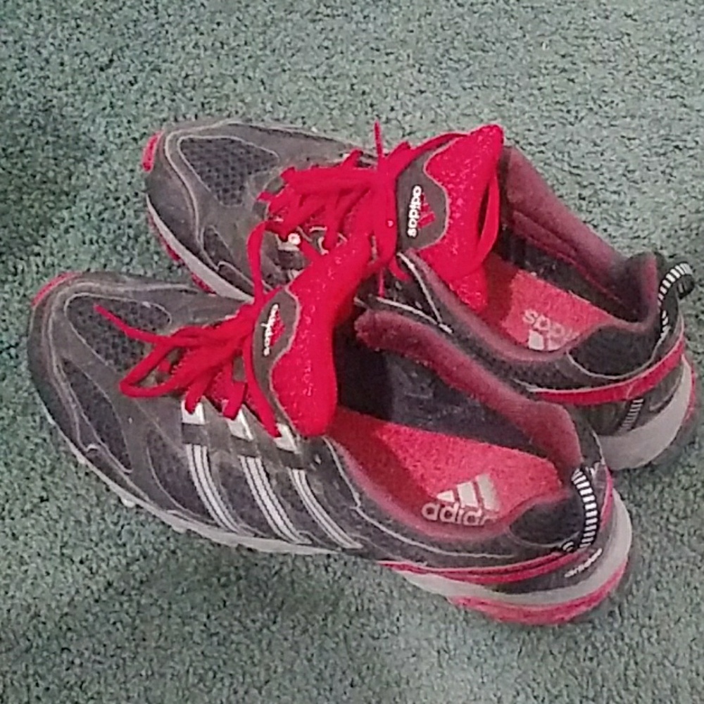 Adidas kanadia TR